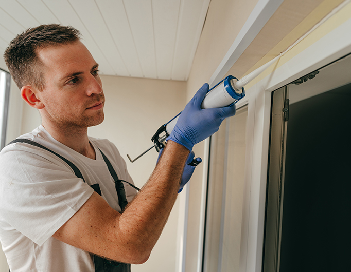 caulking-services-3